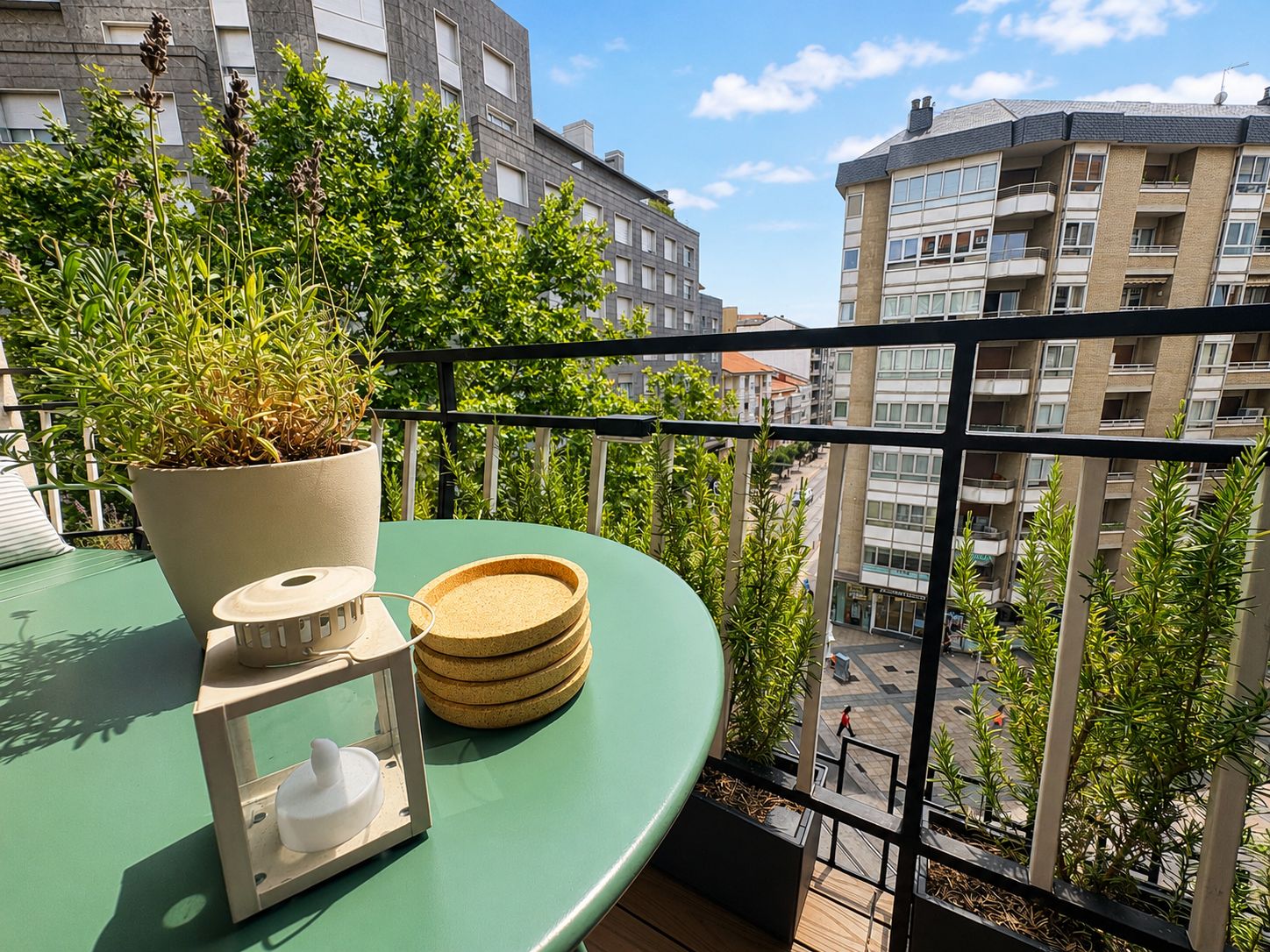 Exclusiva vivienda en Plaza los Fueros de Vitoria