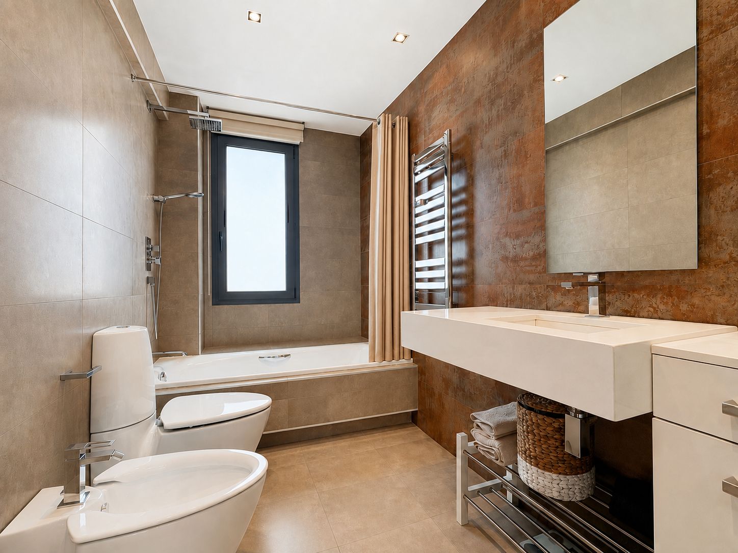 Exclusiva vivienda en Plaza los Fueros de Vitoria
